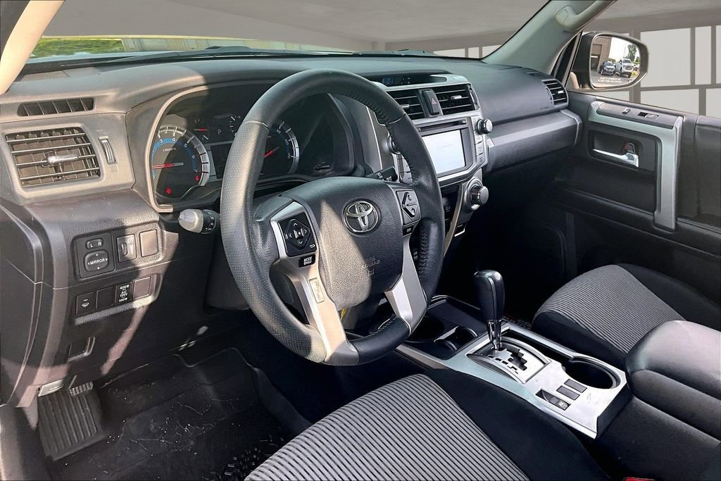 Used 2016 Toyota 4Runner SR5 RWD image 16