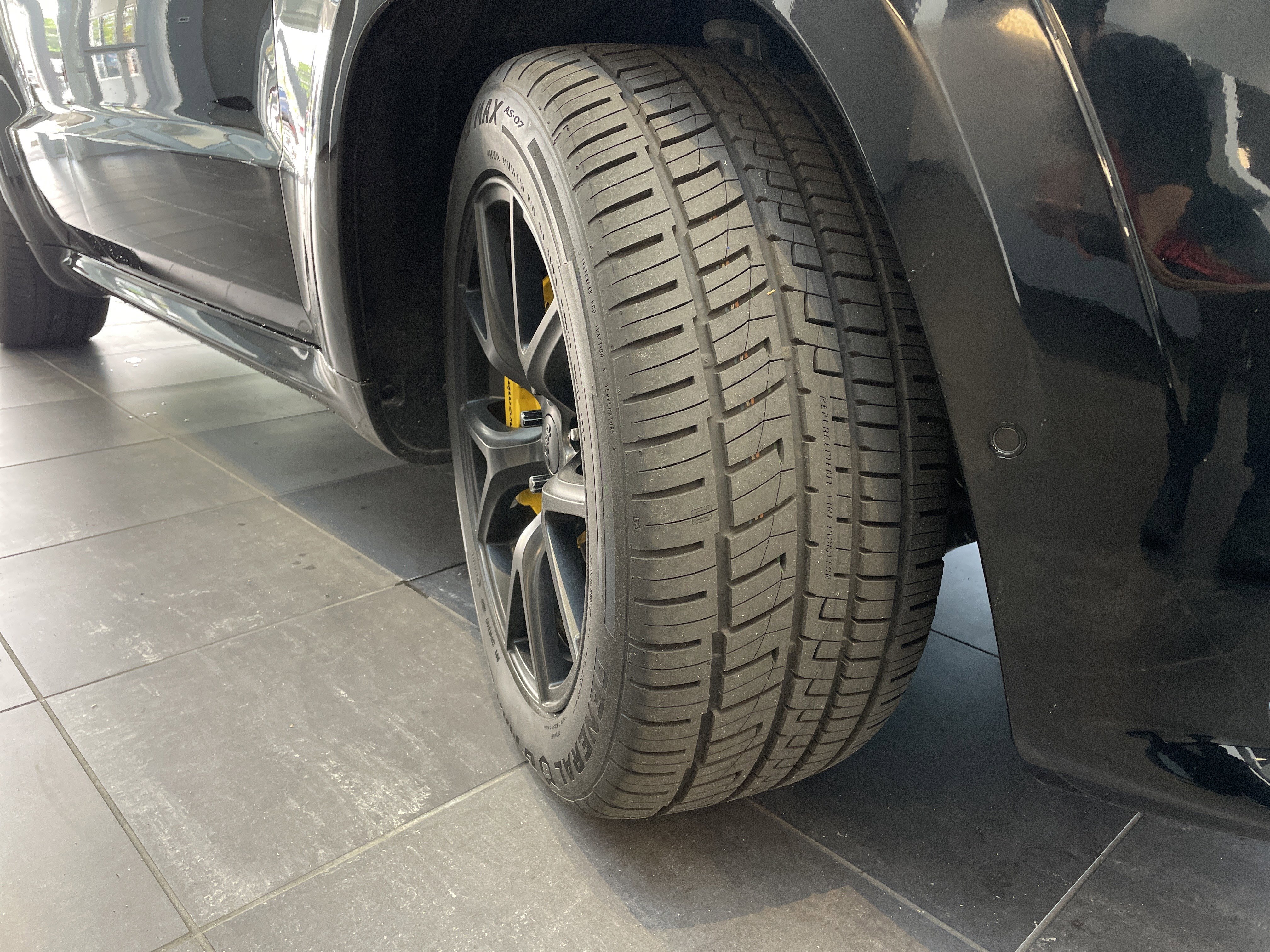 Used 2018 Jeep Grand Cherokee Trackhawk AWD/4WD image 13