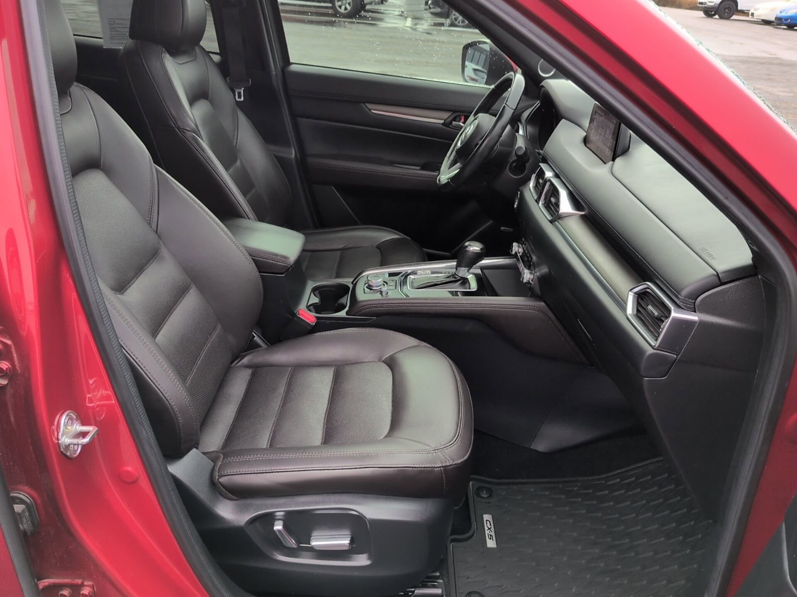 Used 2019 MAZDA CX-5 Signature image 17