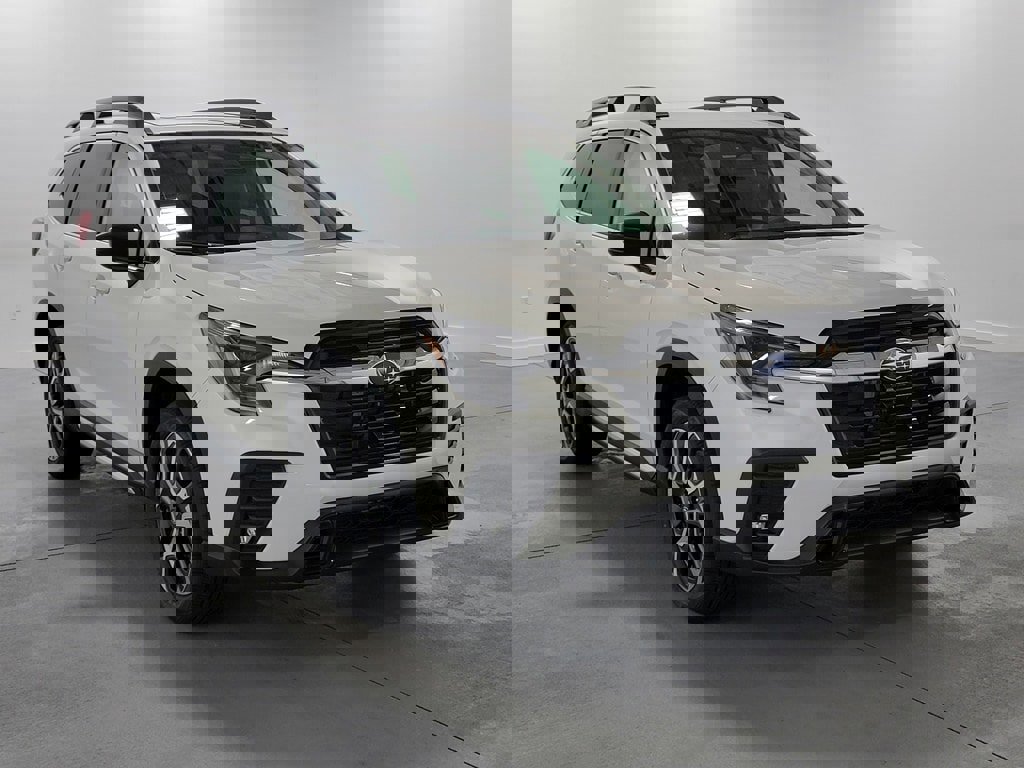 New 2026 Subaru Ascent Limited image 2