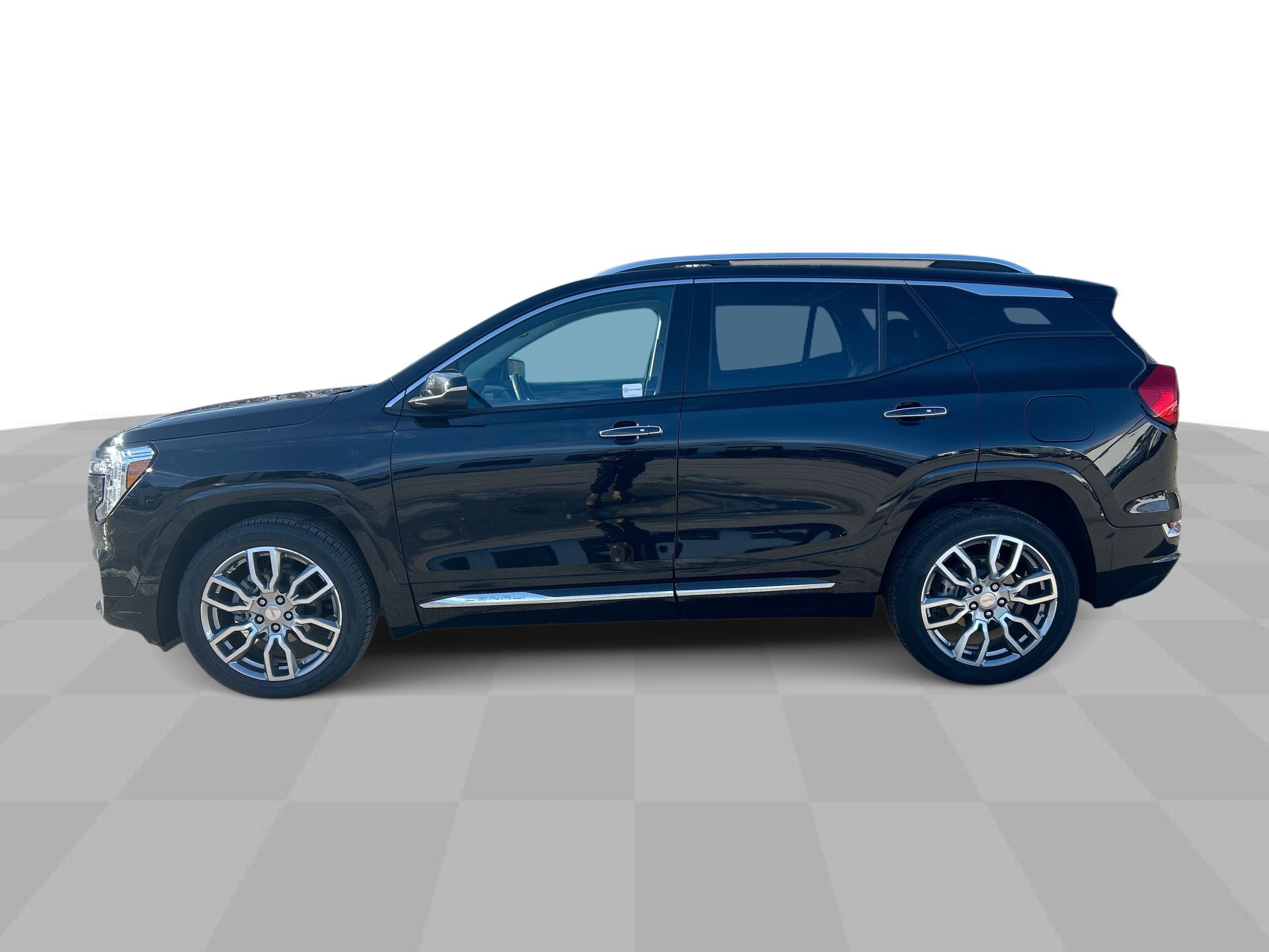 Certified 2022 GMC Terrain Denali w/ LPO, Floor Liner Package image 6