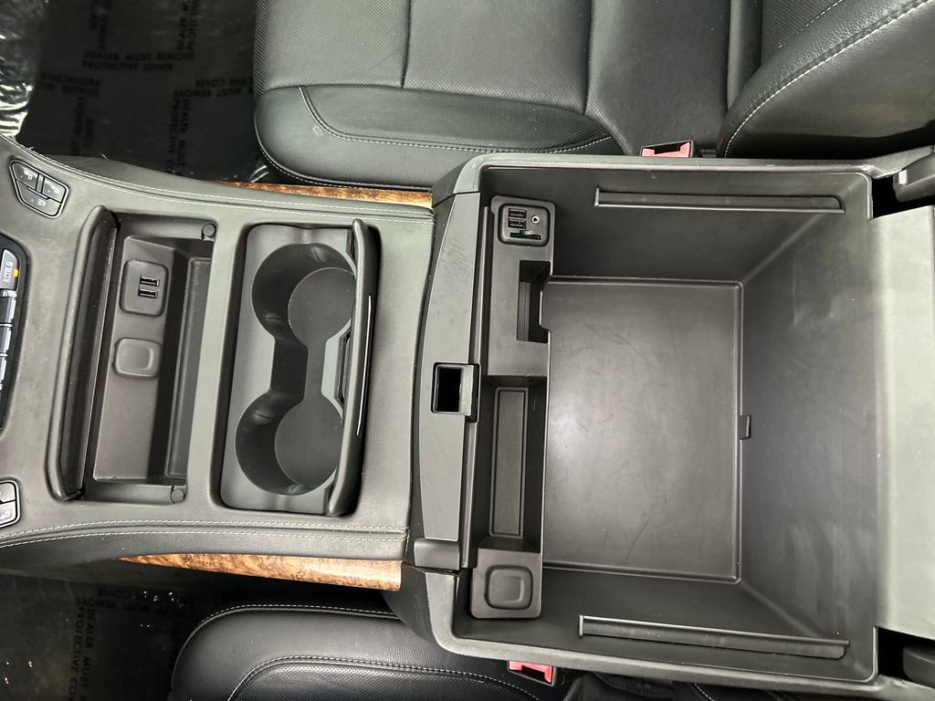 Used 2015 Chevrolet Tahoe LTZ AWD/4WD image 15
