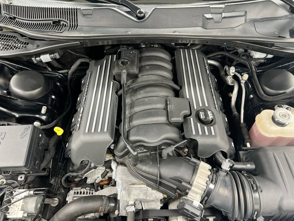 Used 2016 Dodge Challenger R/T Scat Pack RWD image 24
