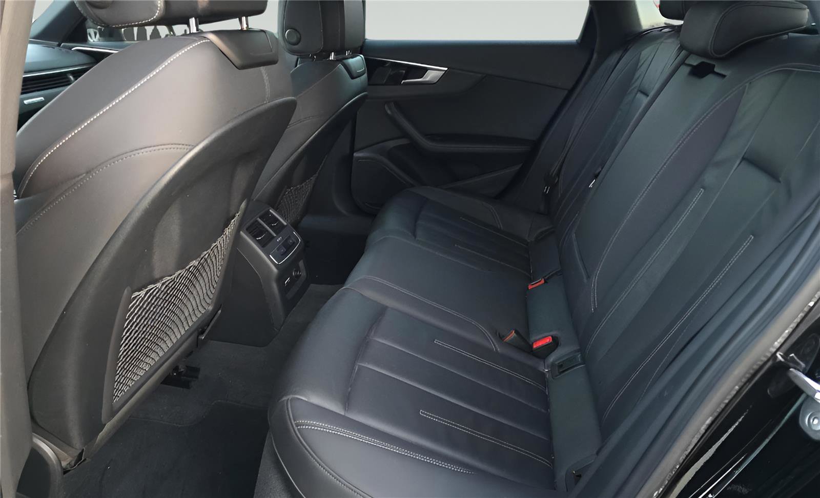 Used 2022 Audi A4 2.0T Premium Plus image 17