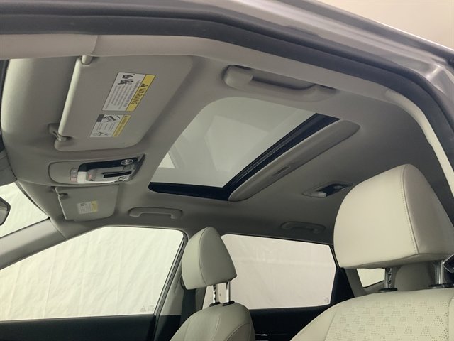 Used 2023 Kia Seltos EX image 33