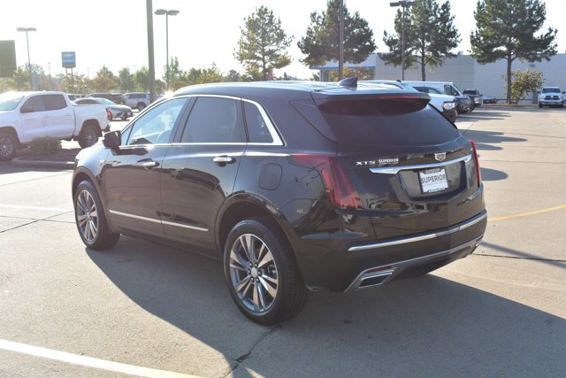Used 2025 Cadillac XT5 Premium Luxury image 9