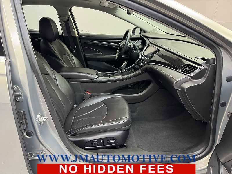 Used 2019 Buick LaCrosse Essence w/ Sights and Sounds Package image 19