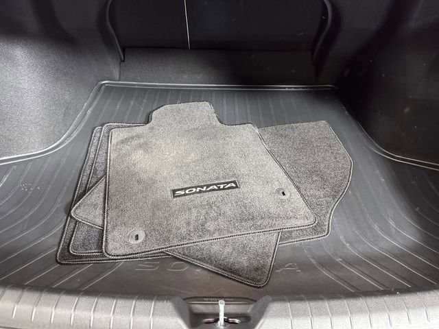 Used 2021 Hyundai Sonata Limited image 26