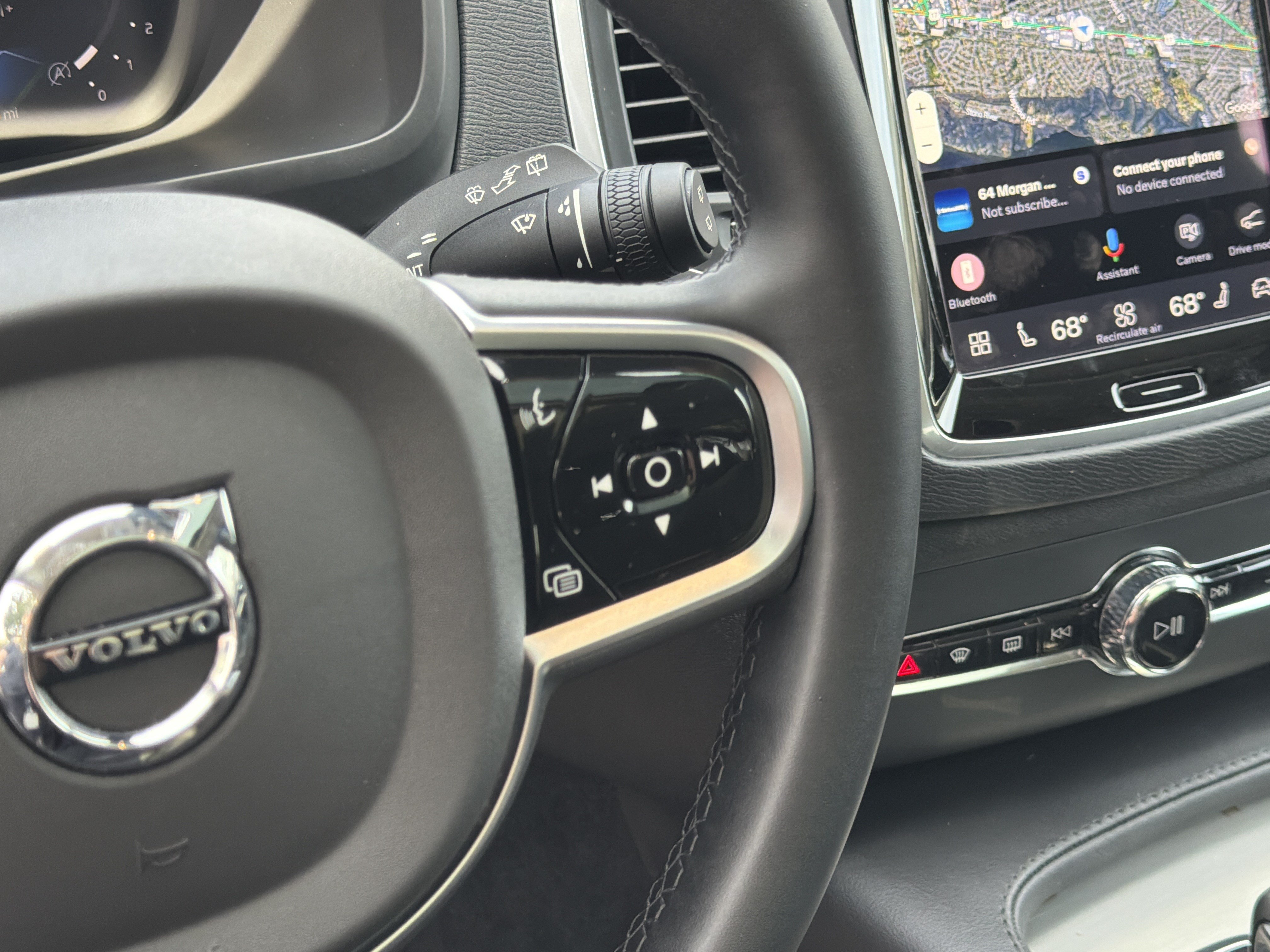Certified 2025 Volvo XC90 B5 Core AWD/4WD image 20