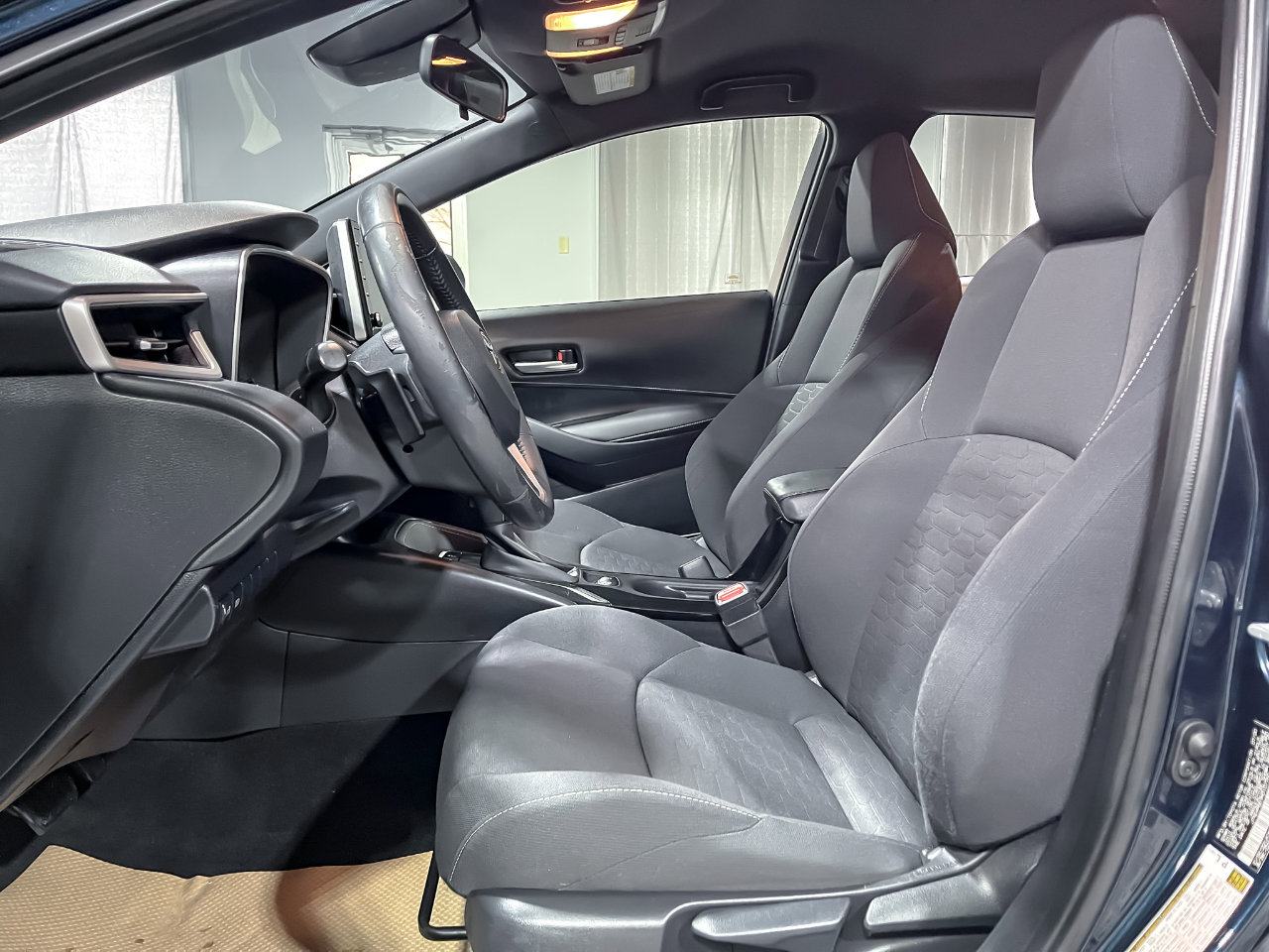 Used 2021 Toyota Corolla SE image 14