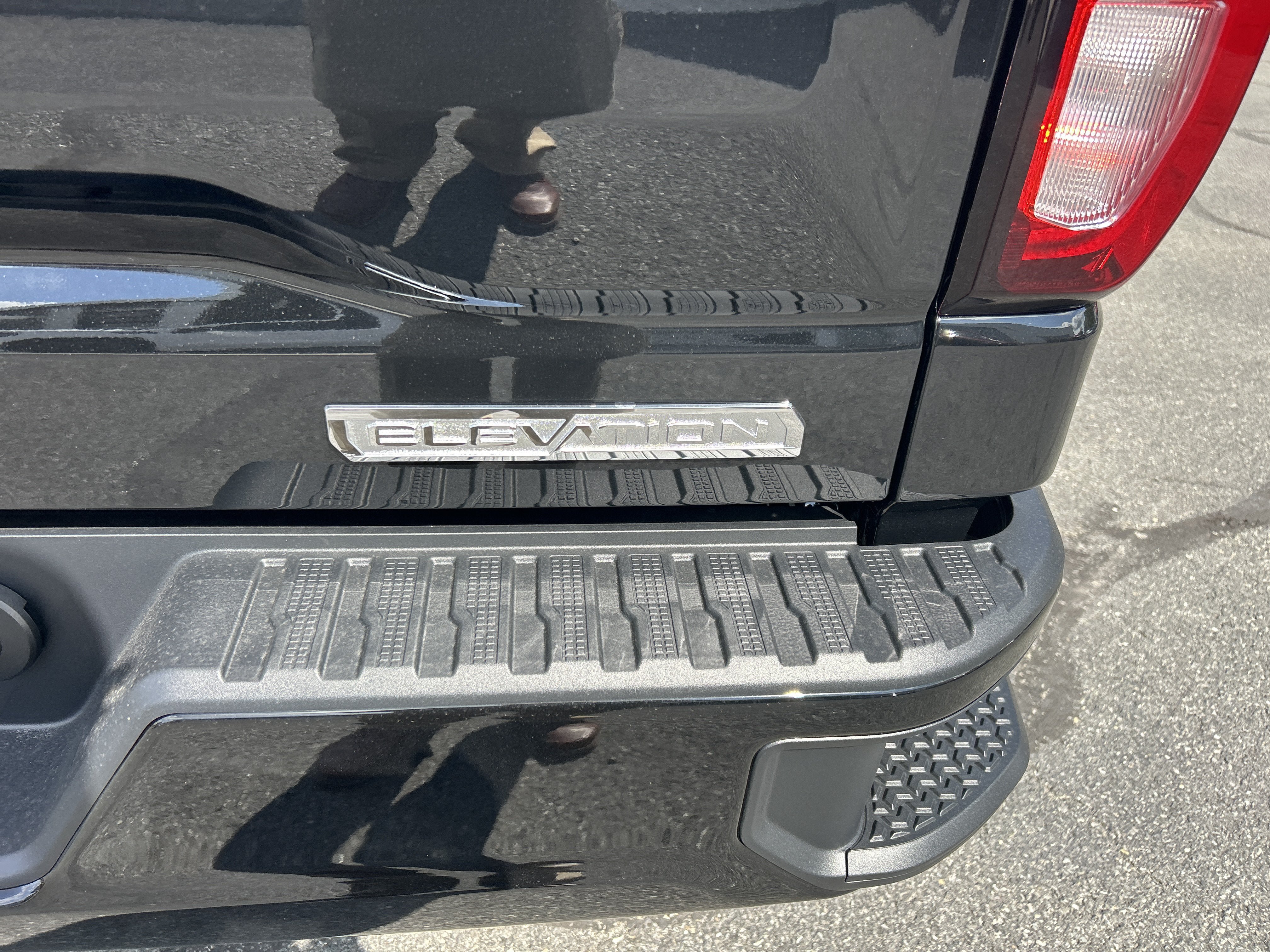 New 2026 GMC Sierra 1500 Elevation w/ Preferred Package AWD/4WD image 12