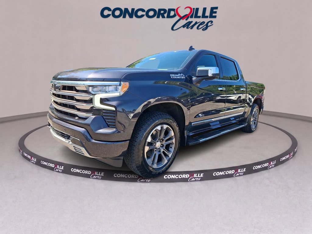 Used 2022 Chevrolet Silverado 1500 High Country w/ Z71 Off-Road Package AWD/4WD image 3