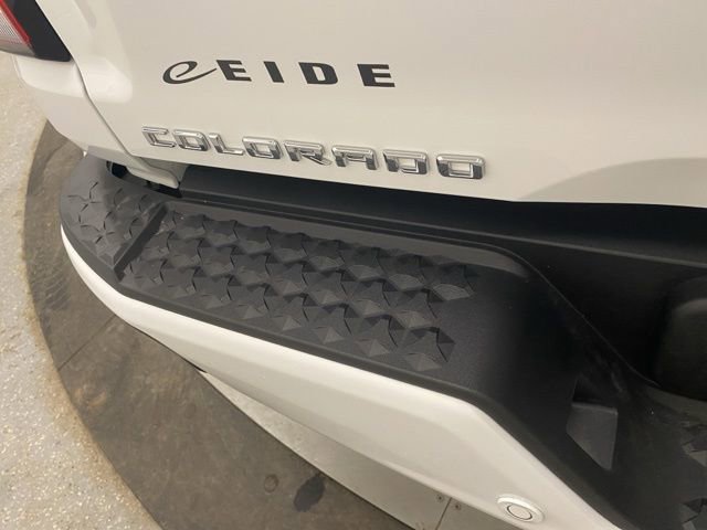 New 2025 Chevrolet Colorado LT w/ LT Convenience Package image 30