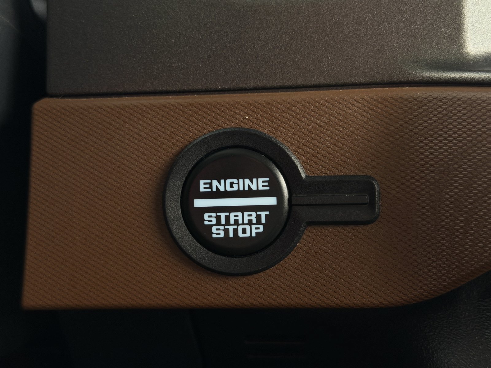 Used 2024 Ford Bronco Outer Banks AWD/4WD image 22