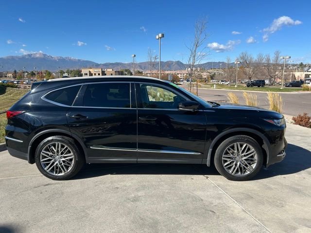 Used 2024 Acura MDX SH-AWD w/ Advance Package image 9