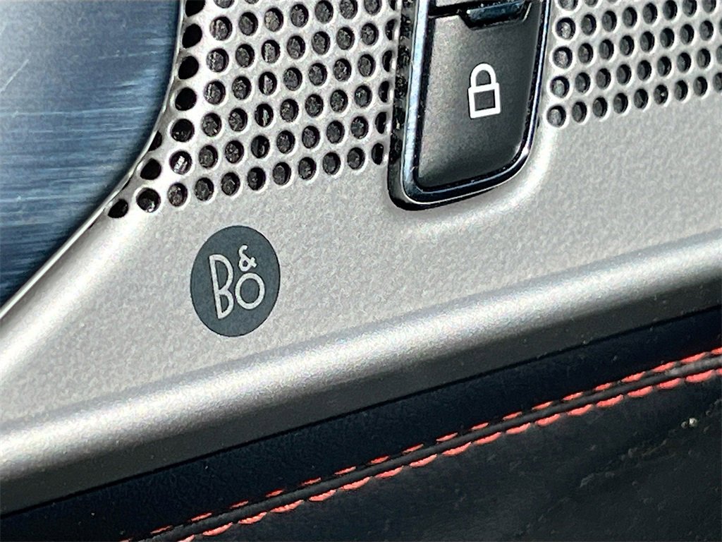 Used 2022 Ford Explorer ST-Line image 19