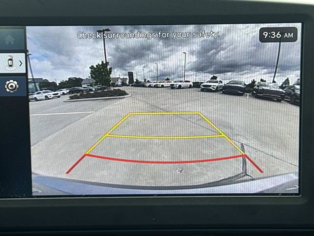 Certified 2025 Hyundai Elantra Sport FWD image 32