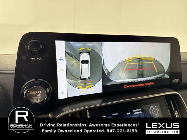Used 2024 Lexus LX 600 4WD w/ Luxury Package image 8