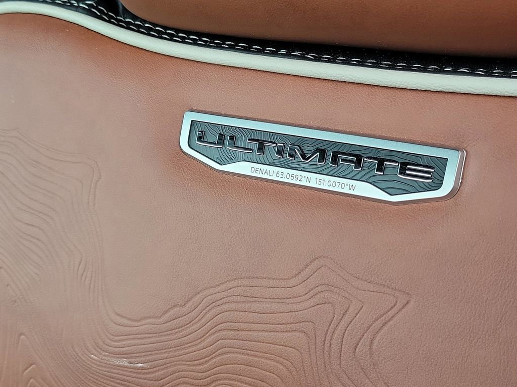 Used 2024 GMC Yukon Denali Ultimate image 8
