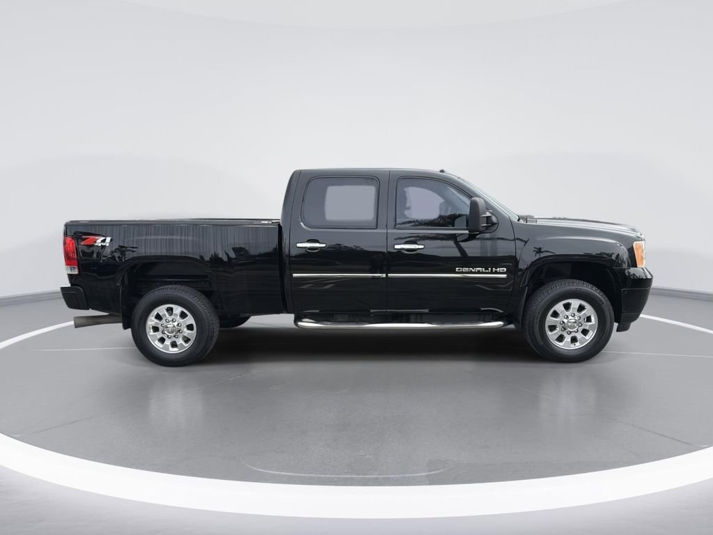 Used 2013 GMC Sierra 3500 Denali w/ Suspension Package, Off-Road image 3