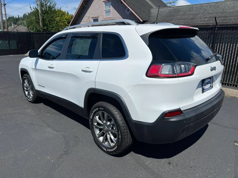 Used 2020 Jeep Cherokee Latitude Plus FWD image 15