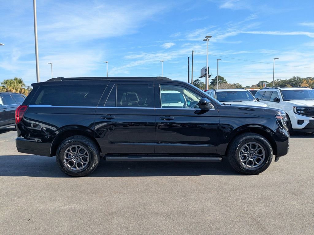 New 2025 Ford Expedition Max Active RWD video 3