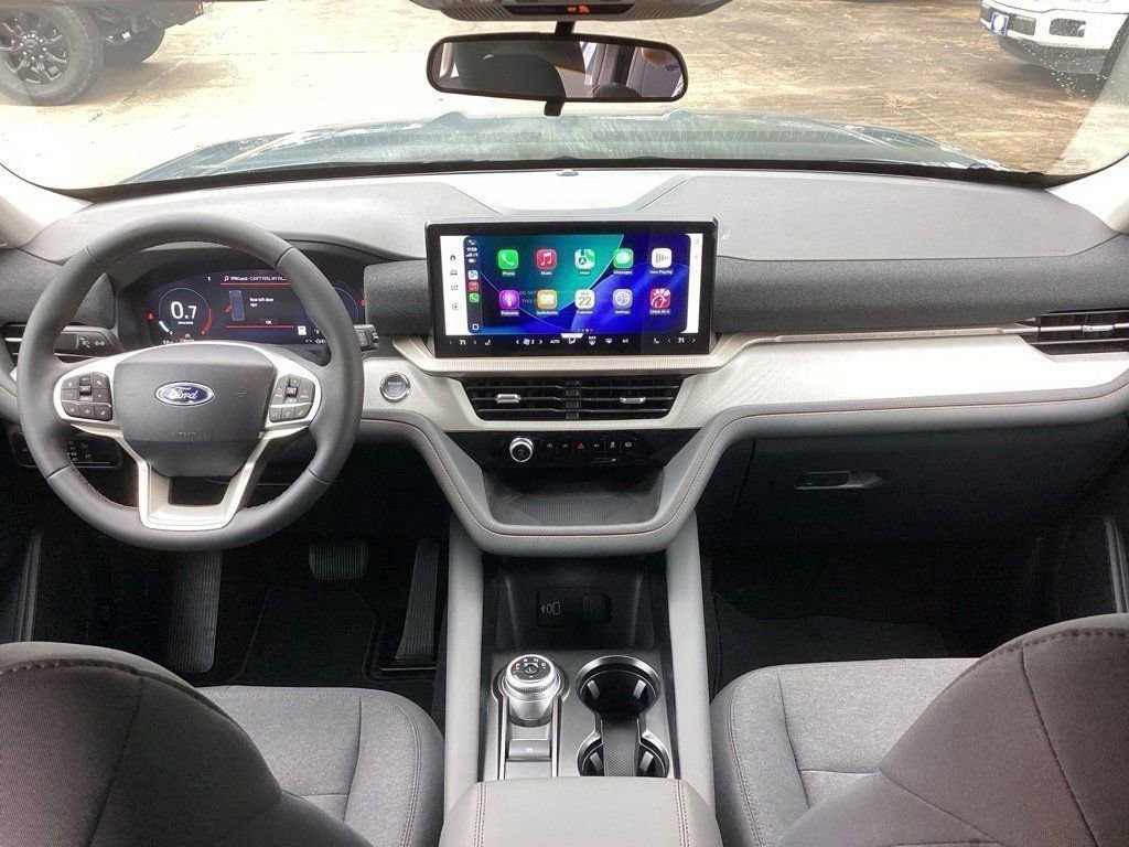 New 2026 Ford Explorer Active image 47