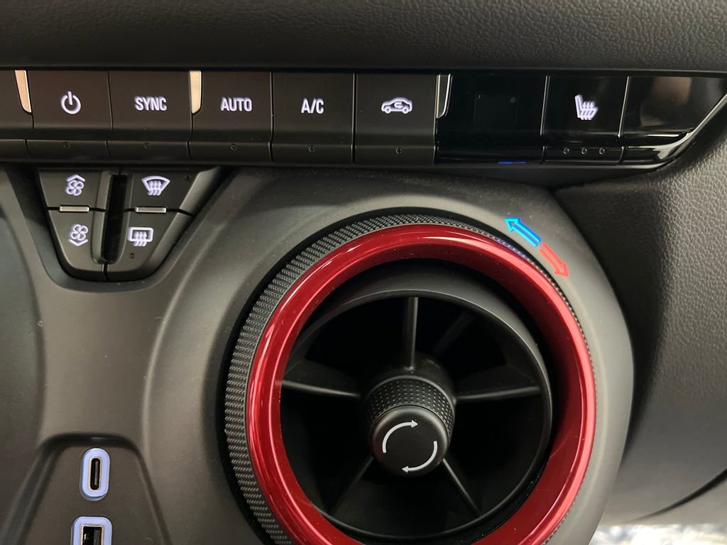 Used 2025 Chevrolet Blazer RS image 45