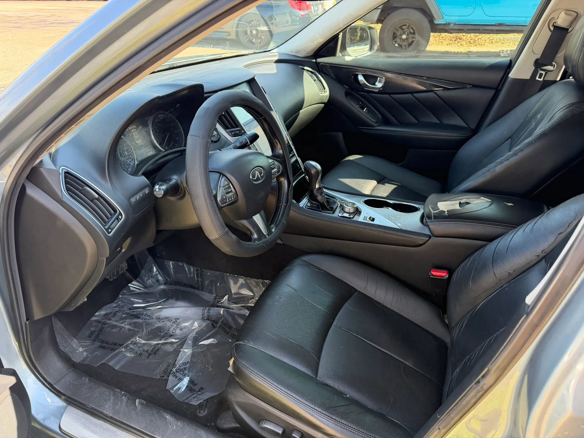 Used 2014 INFINITI Q50 Premium w/ Navigation Package image 29