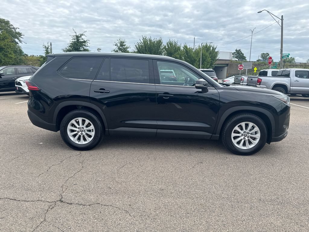 Used 2026 Toyota Grand Highlander AWD image 10