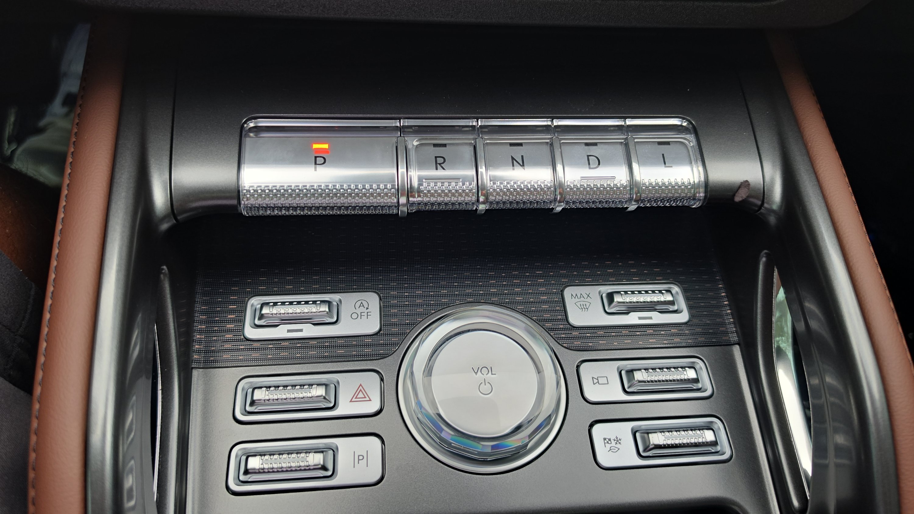 New 2026 Lincoln Nautilus Reserve AWD/4WD image 17