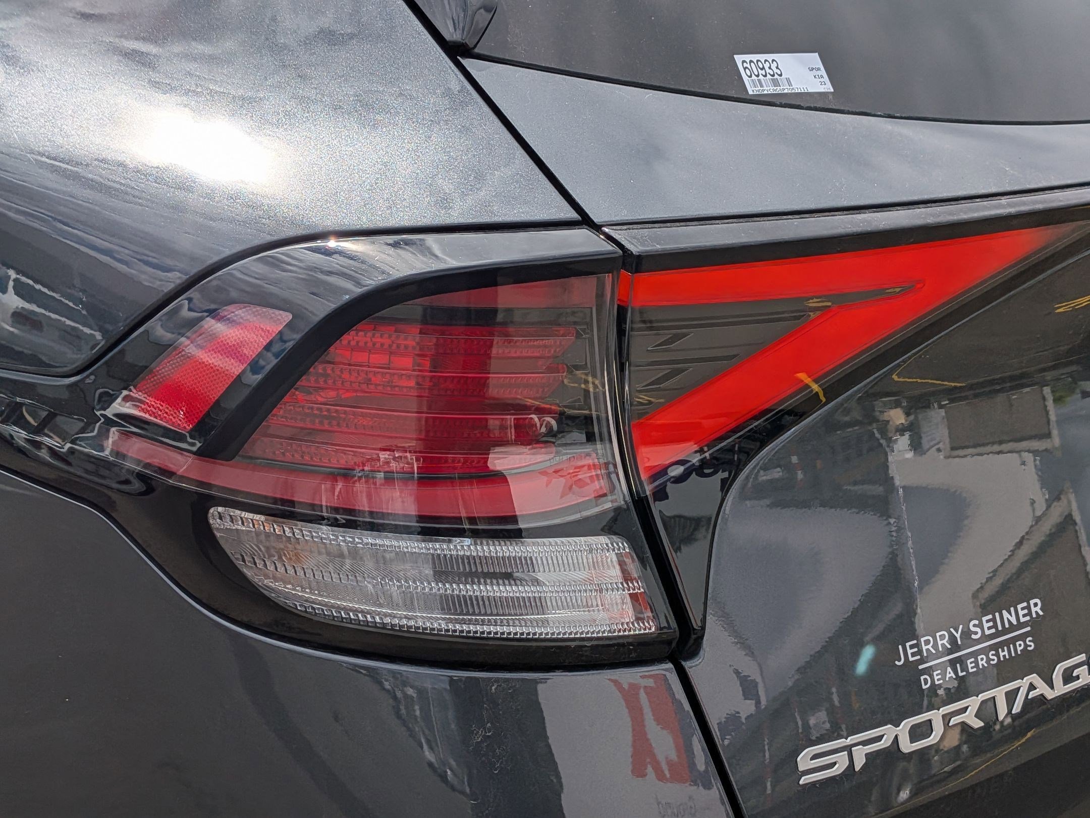 Used 2023 Kia Sportage EX image 12