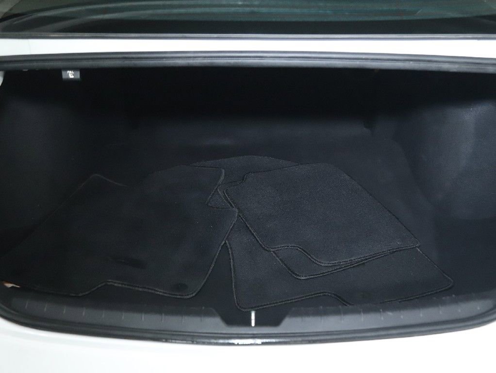 Used 2023 Kia K5 GT-Line image 32