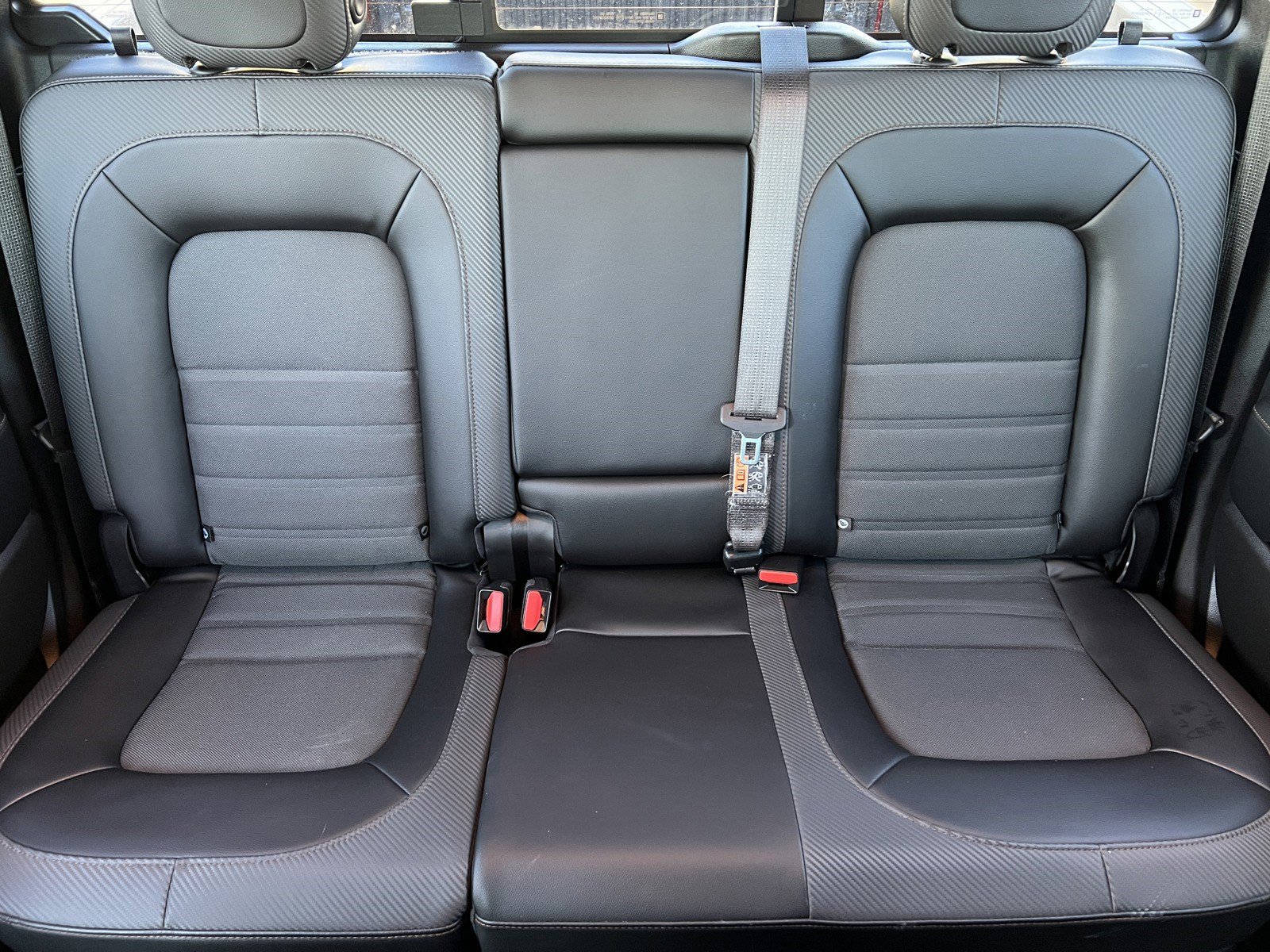 Used 2021 GMC Canyon AT4 image 17