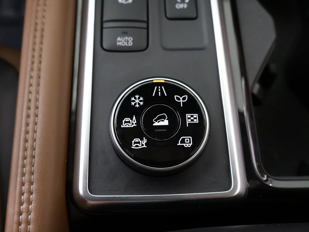 Used 2023 Nissan Pathfinder Platinum AWD/4WD image 59