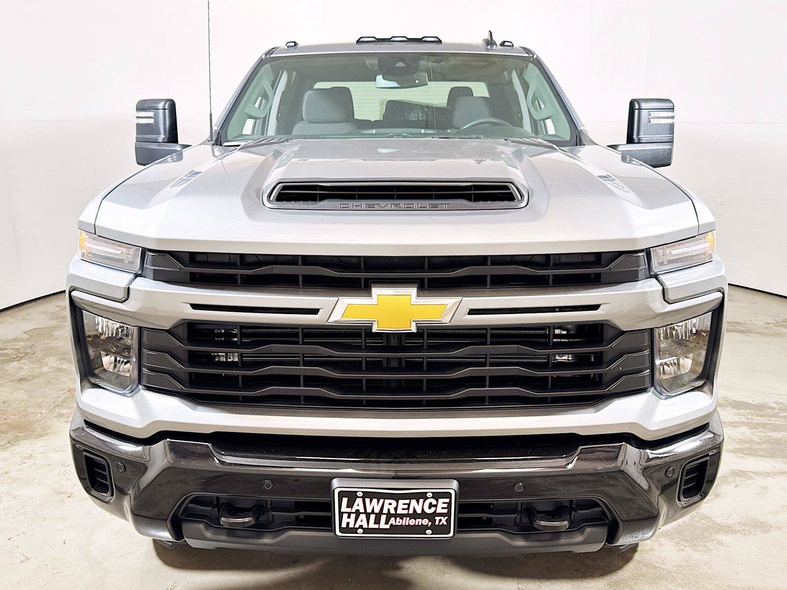 New 2026 Chevrolet Silverado 2500 Custom w/ Custom Value Package AWD/4WD image 2