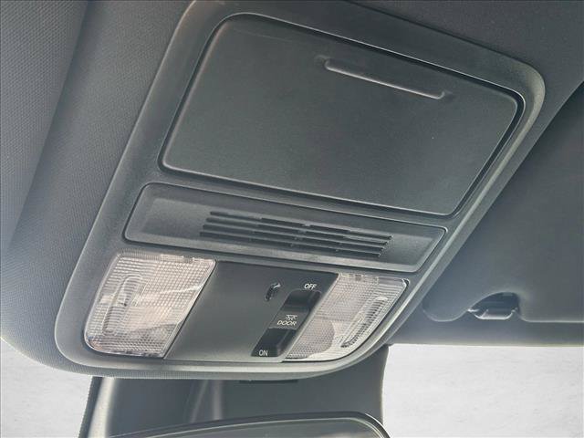 Used 2022 Honda Pilot Sport image 25