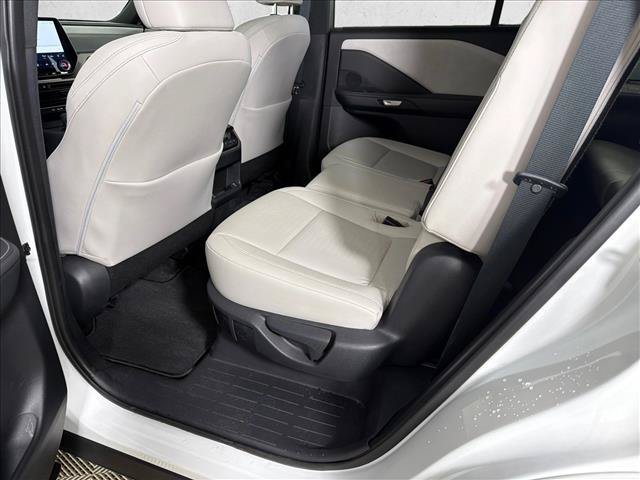 Used 2025 Lexus TX 350 AWD w/ Technology Package image 22