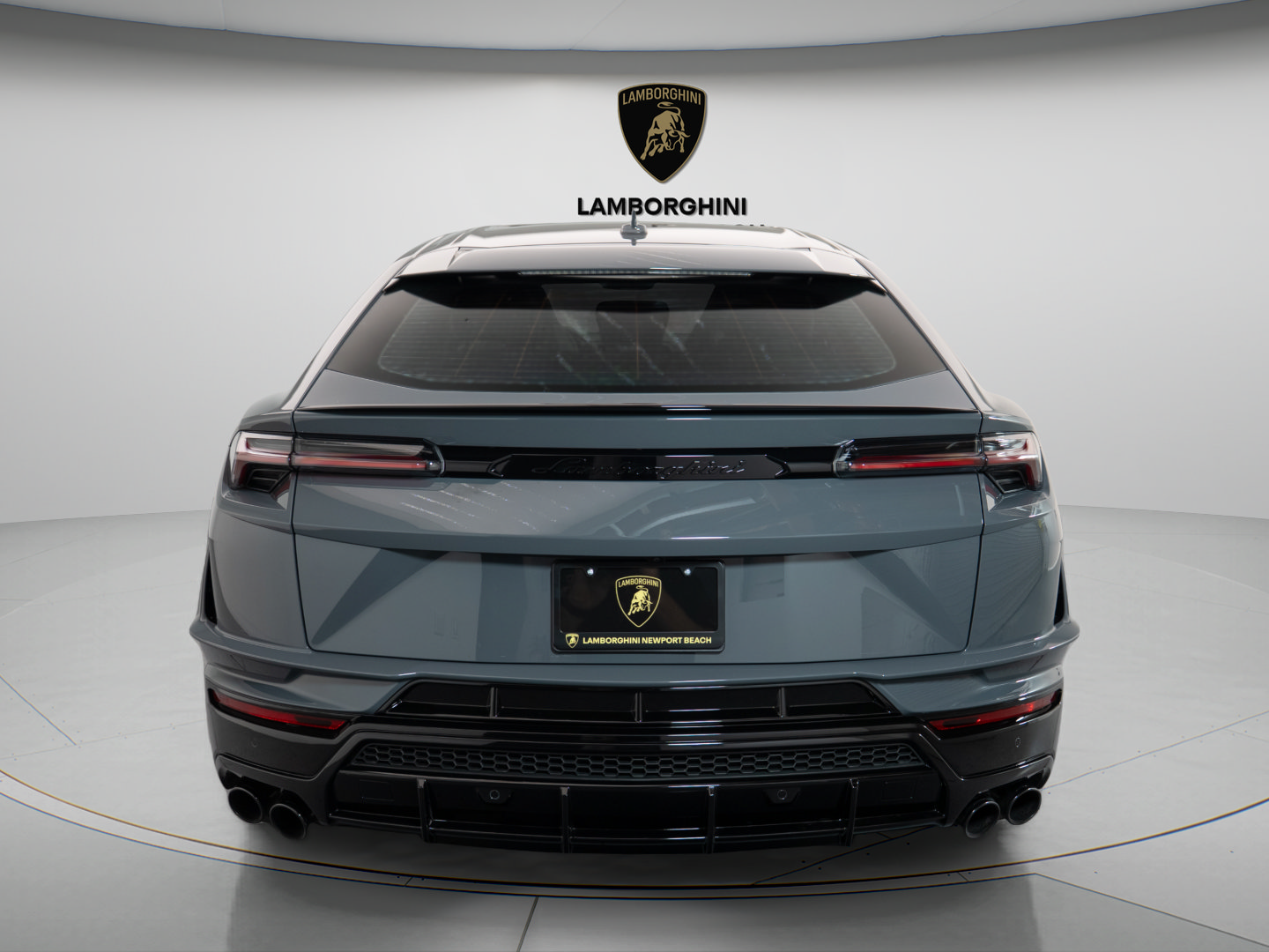 Used 2024 Lamborghini Urus S AWD/4WD image 6