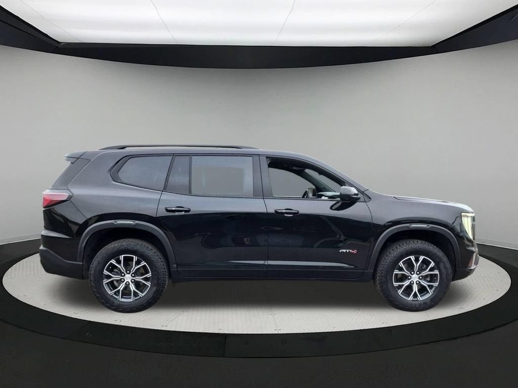 Used 2025 GMC Acadia AT4 AWD/4WD image 9