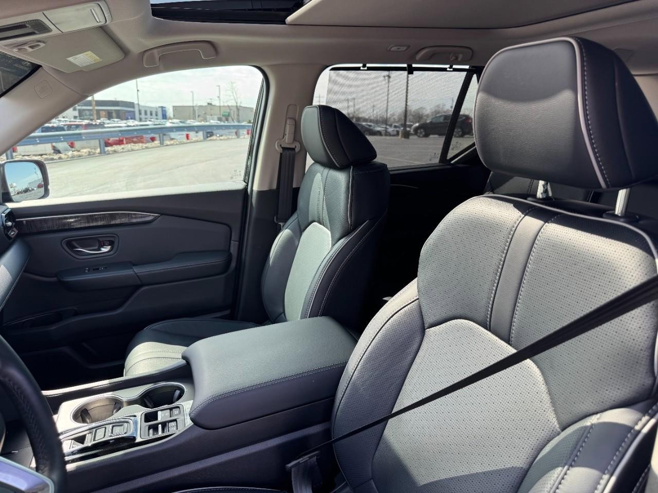Certified 2025 Honda Pilot Elite image 20