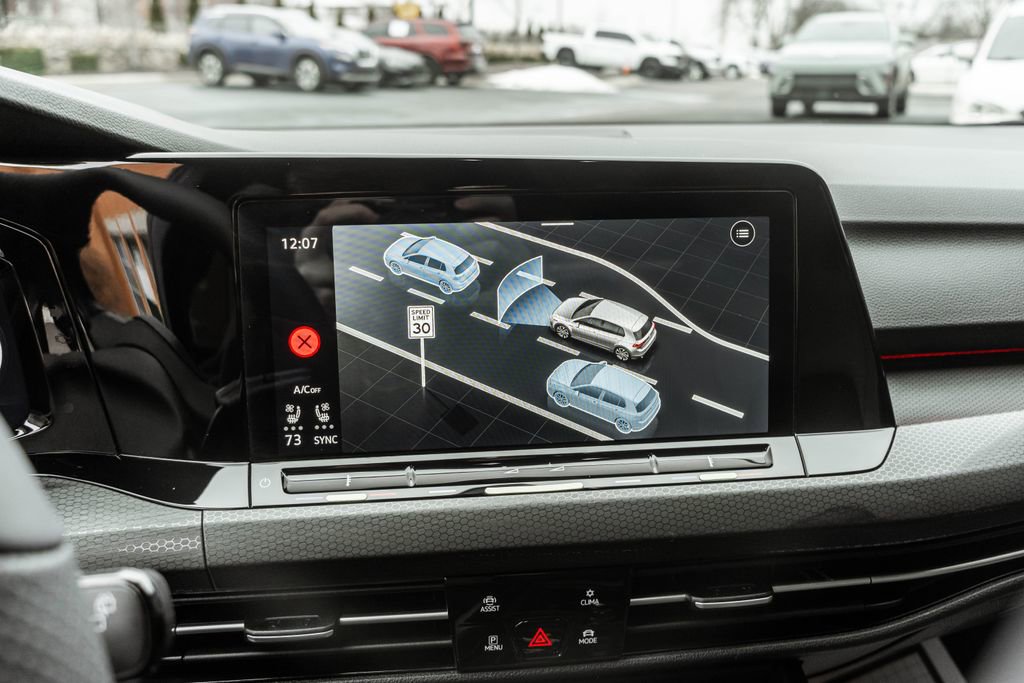 Used 2022 Volkswagen GTI Autobahn image 9