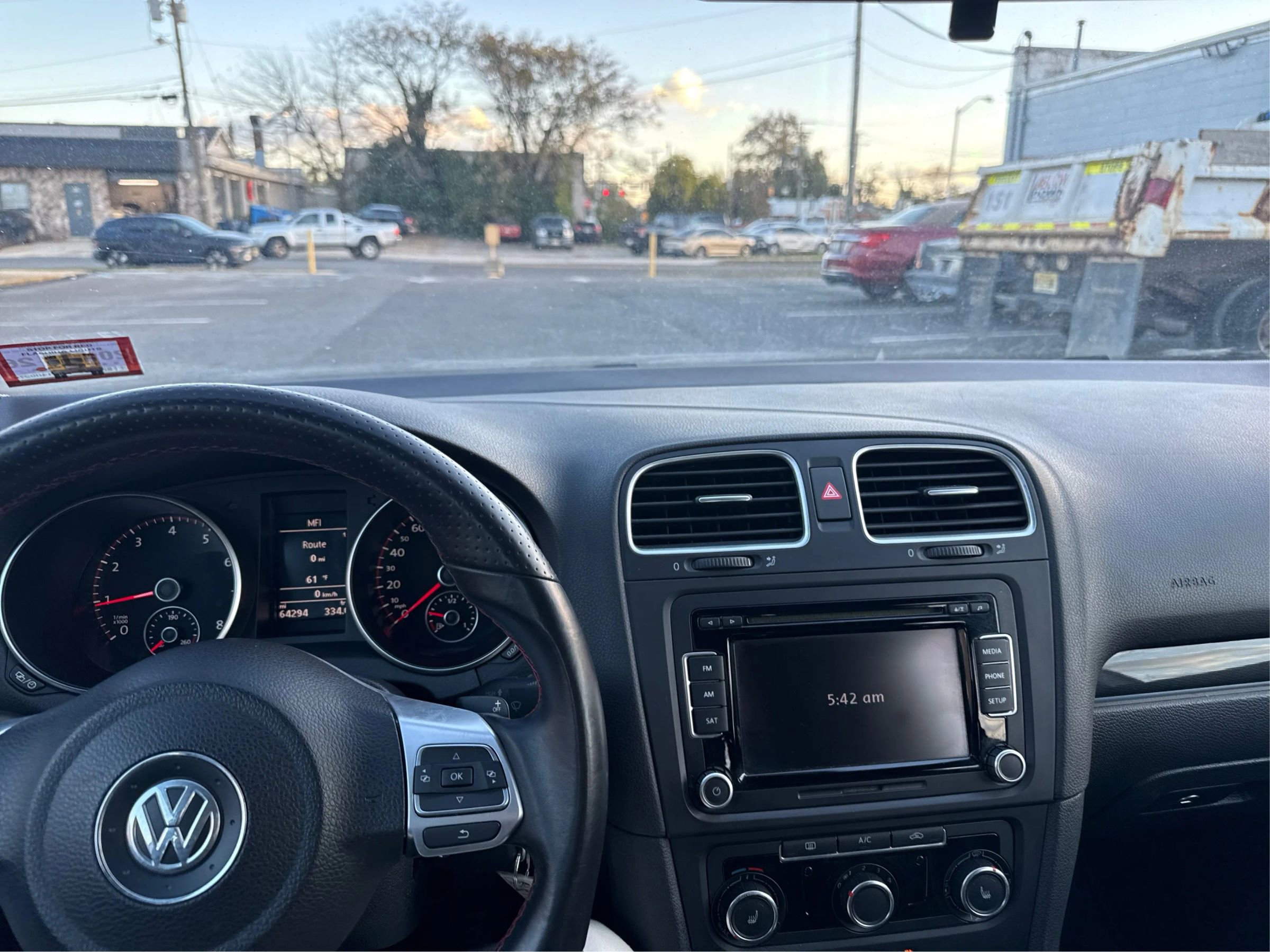 Used 2013 Volkswagen Golf 4-Door image 17