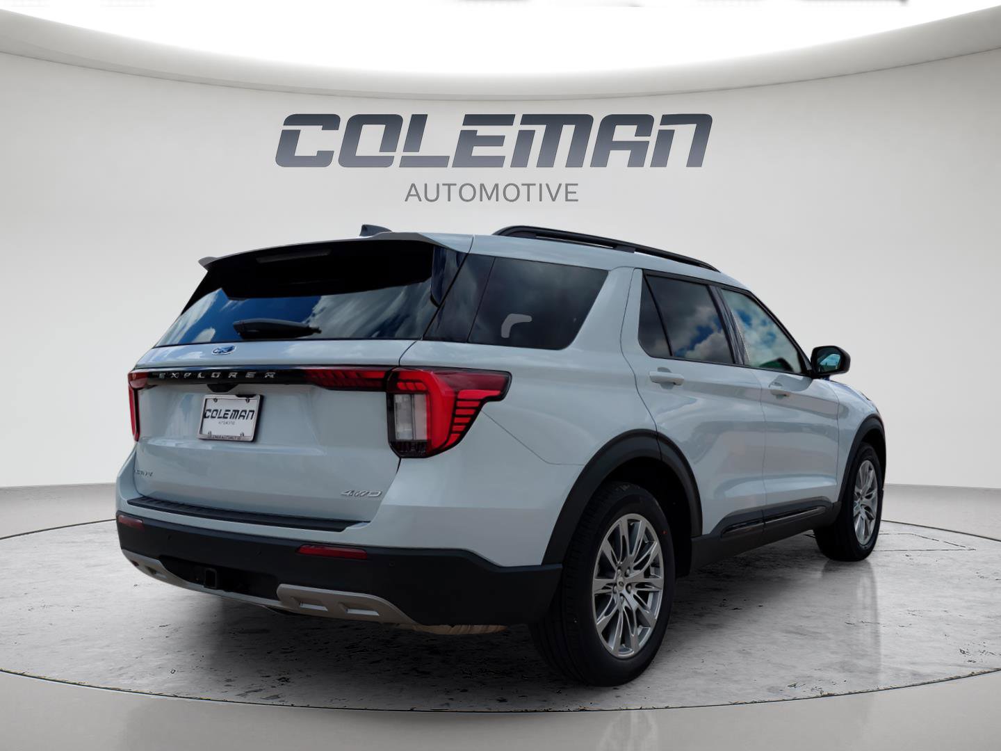 New 2026 Ford Explorer Active w/ Active Comfort Package AWD/4WD image 5