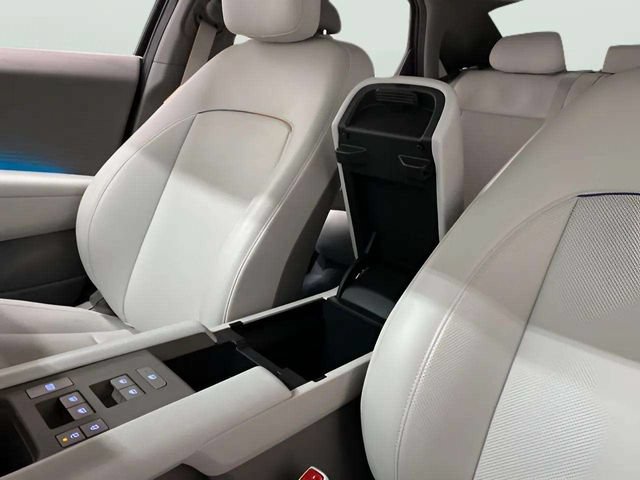 Used 2025 Hyundai Ioniq 6 SEL RWD image 61