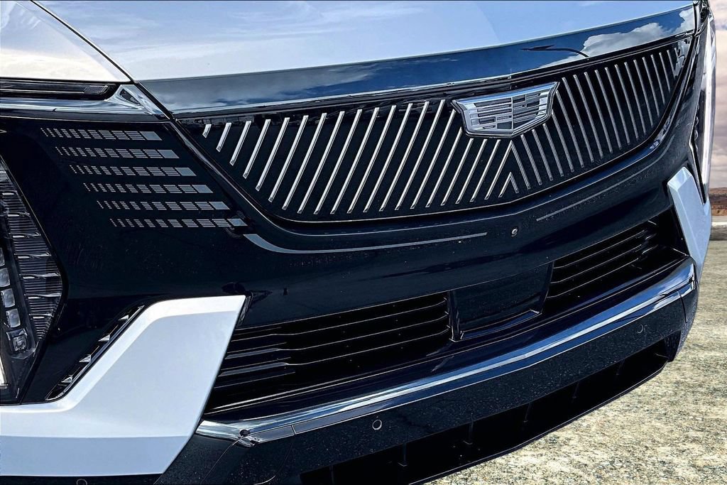 Certified 2025 Cadillac Escalade IQ Sport 2 AWD/4WD image 32
