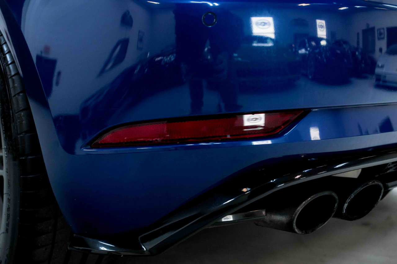 Used 2018 Volkswagen Golf R DCS and Navigation 7A image 28