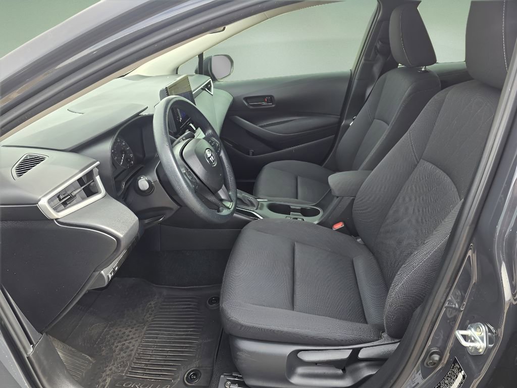 Used 2024 Toyota Corolla LE image 12