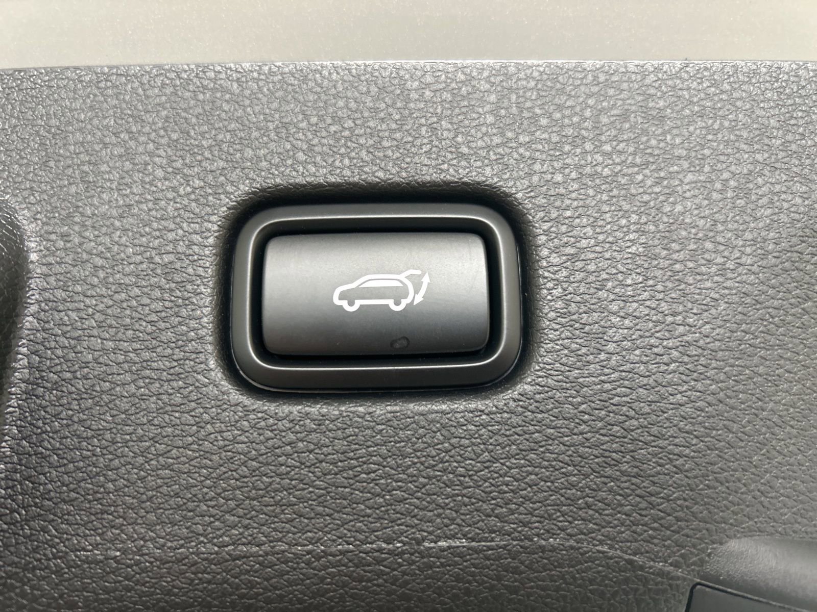 New 2026 Kia Sportage EX w/ EX Panorama Roof Package image 11