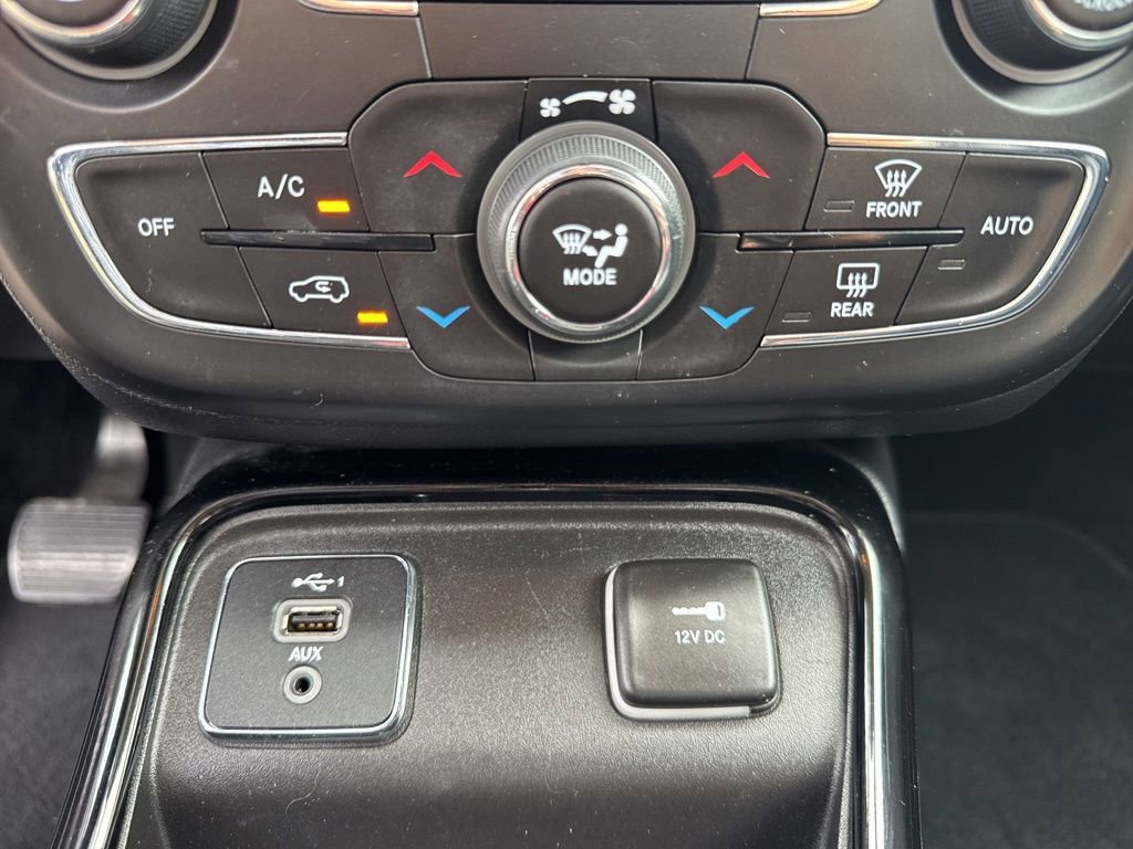 Used 2019 Jeep Compass Limited image 37